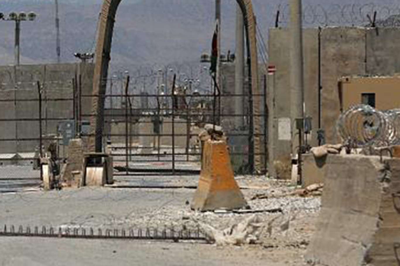 ABD Afganistan'daki Bagram Hava Üssü'nü boşalttı